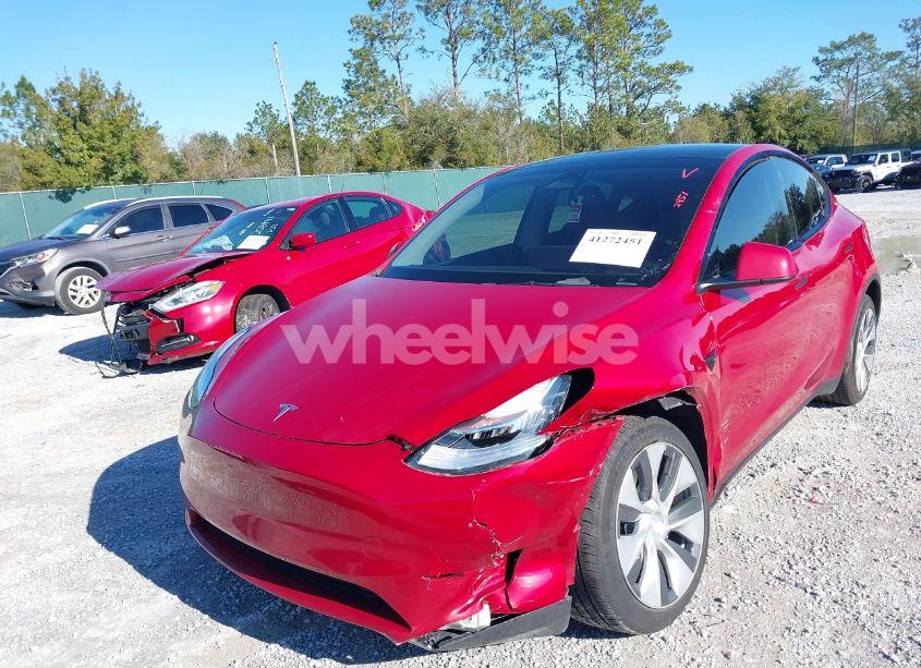 Photo 2 of 2023 Tesla Model Y AWD/LONG RANGE DUAL MOTOR ALL-WHEEL DRIVE (VIN 7SAYGDEEXPA089193)