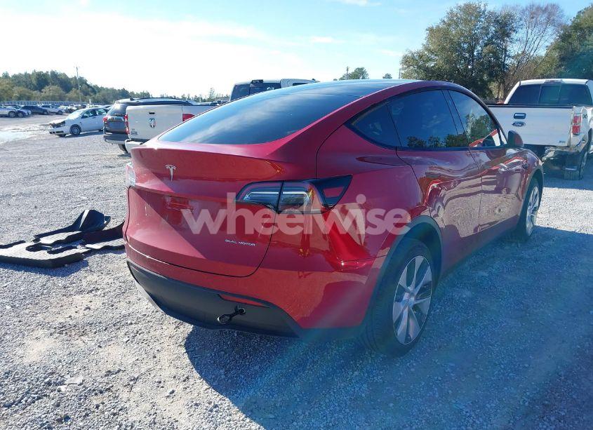 Photo 4 of 2023 Tesla Model Y AWD/LONG RANGE DUAL MOTOR ALL-WHEEL DRIVE (VIN 7SAYGDEEXPA089193)