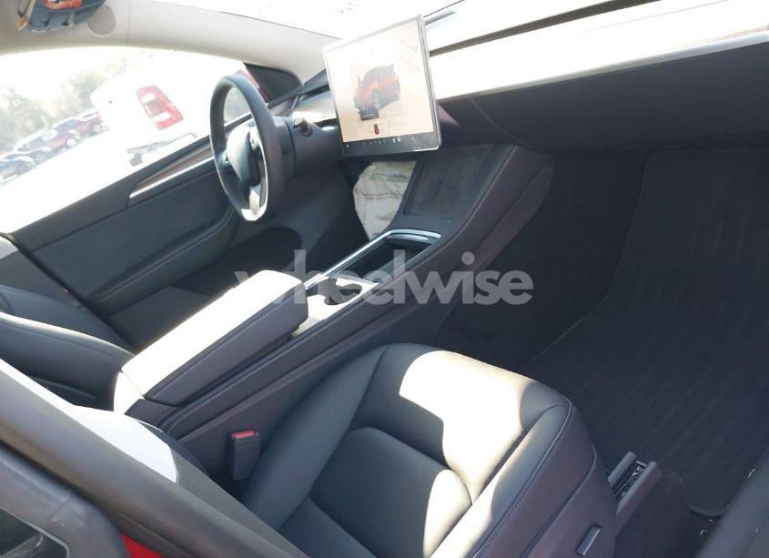 Photo 5 of 2023 Tesla Model Y AWD/LONG RANGE DUAL MOTOR ALL-WHEEL DRIVE (VIN 7SAYGDEEXPA089193)