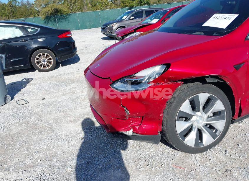 Photo 6 of 2023 Tesla Model Y AWD/LONG RANGE DUAL MOTOR ALL-WHEEL DRIVE (VIN 7SAYGDEEXPA089193)