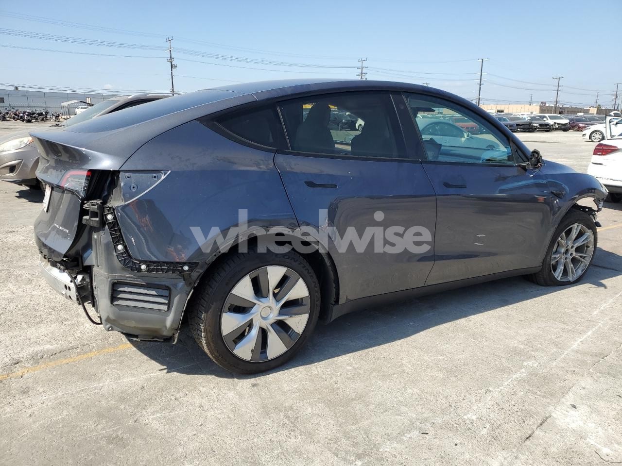 Photo 3 of 2023 TESLA MODEL Y (VIN 7SAYGDEEXPA119664)