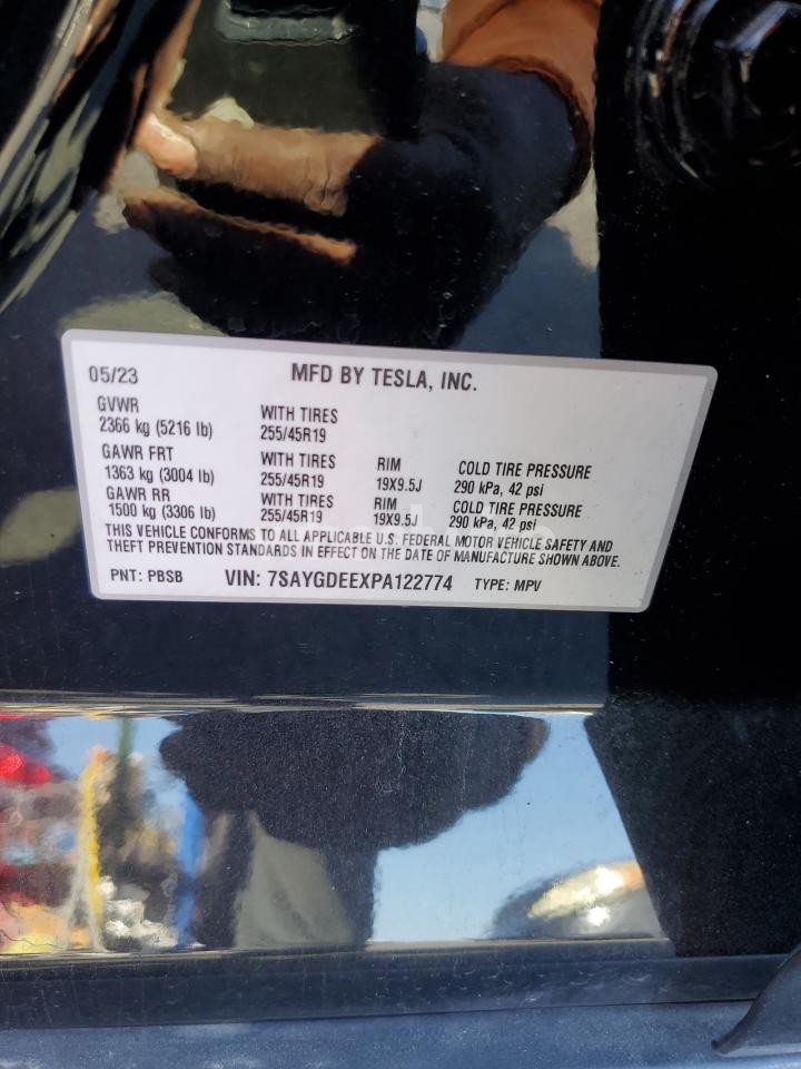 Photo 13 of 2023 TESLA MODEL Y (VIN 7SAYGDEEXPA122774)