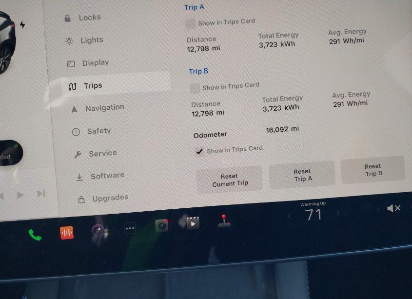 Photo 15 of 2023 Tesla Model Y AWD/LONG RANGE DUAL MOTOR ALL-WHEEL DRIVE (VIN 7SAYGDEEXPF638460)