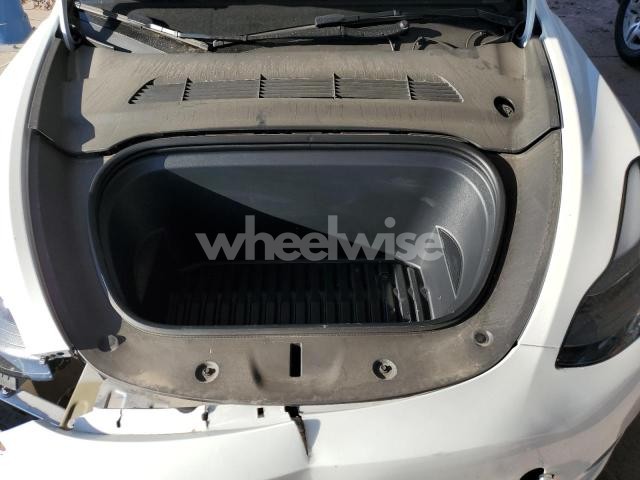 Photo 13 of 2023 TESLA MODEL Y (VIN 7SAYGDEEXPF646087)