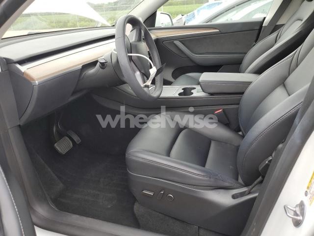 Photo 13 of 2023 TESLA MODEL Y (VIN 7SAYGDEEXPF781926)