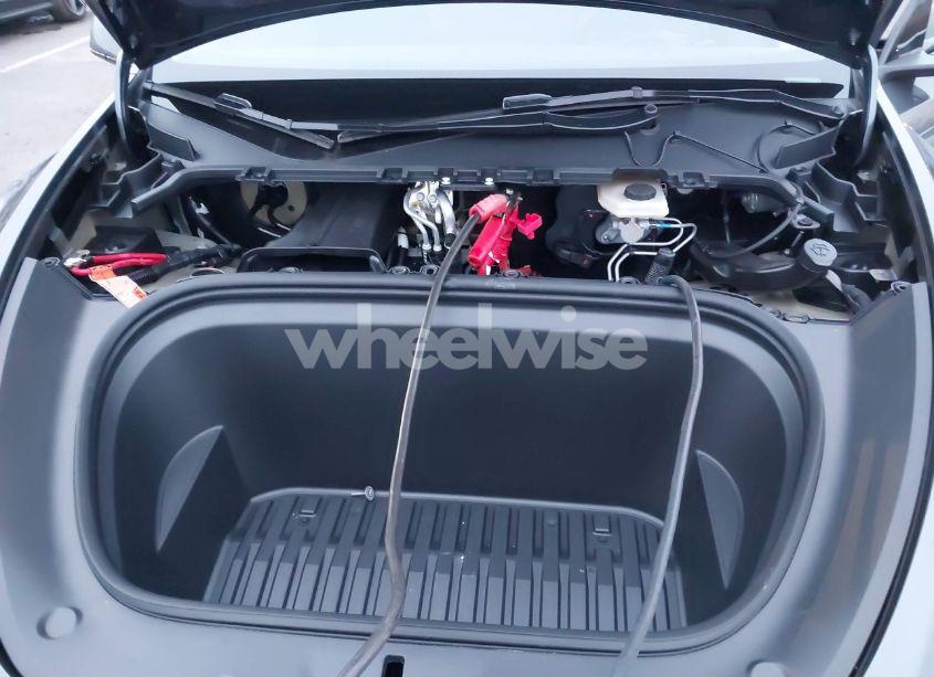 Photo 10 of 2023 Tesla Model Y AWD/LONG RANGE DUAL MOTOR ALL-WHEEL DRIVE (VIN 7SAYGDEEXPF865549)