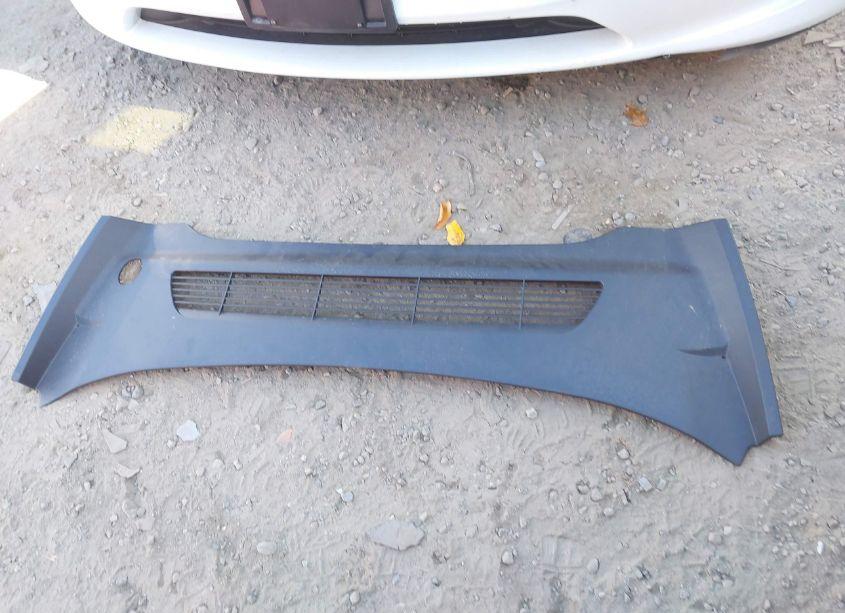 Photo 12 of 2023 Tesla Model Y AWD/LONG RANGE DUAL MOTOR ALL-WHEEL DRIVE (VIN 7SAYGDEEXPF876275)