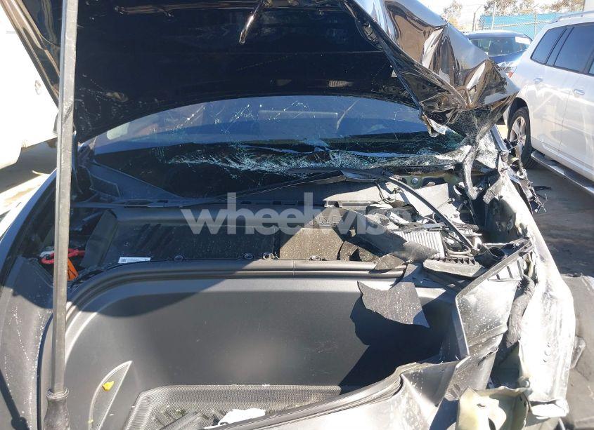 Photo 10 of 2023 Tesla Model Y AWD/LONG RANGE DUAL MOTOR ALL-WHEEL DRIVE (VIN 7SAYGDEEXPF958037)