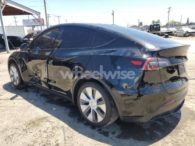 Photo 3 of 2024 TESLA MODEL Y (VIN 7SAYGDEEXRA228046)