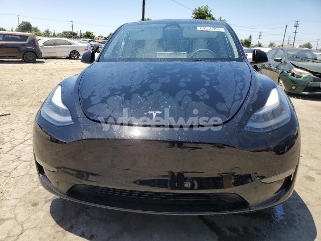 Photo 8 of 2024 TESLA MODEL Y (VIN 7SAYGDEEXRA228046)