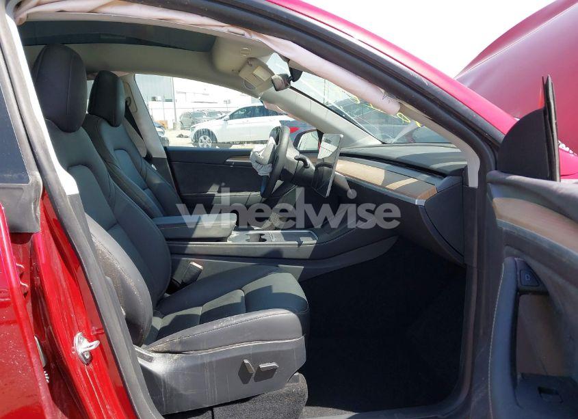 Photo 5 of 2024 Tesla Model Y LONG RANGE DUAL MOTOR ALL-WHEEL DRIVE (VIN 7SAYGDEEXRA236065)