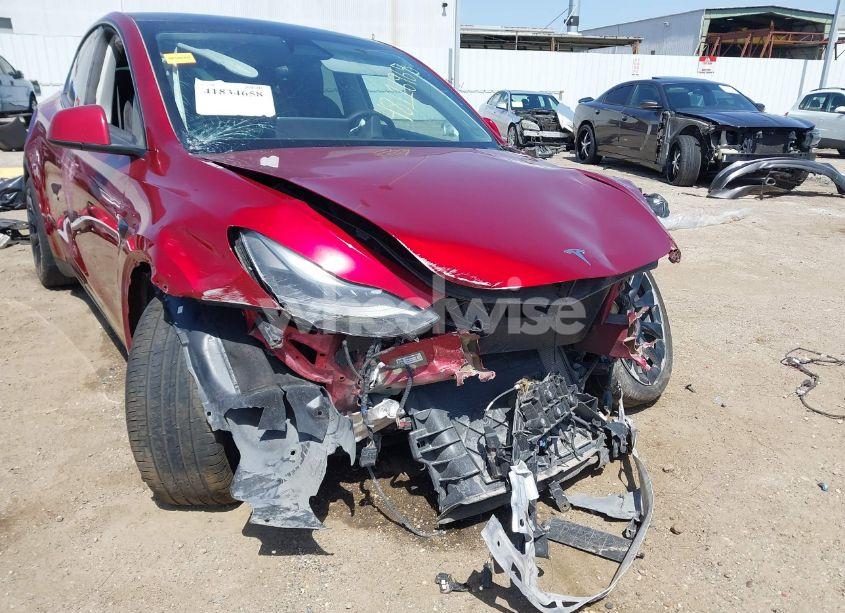 Photo 6 of 2024 Tesla Model Y LONG RANGE DUAL MOTOR ALL-WHEEL DRIVE (VIN 7SAYGDEEXRA236065)