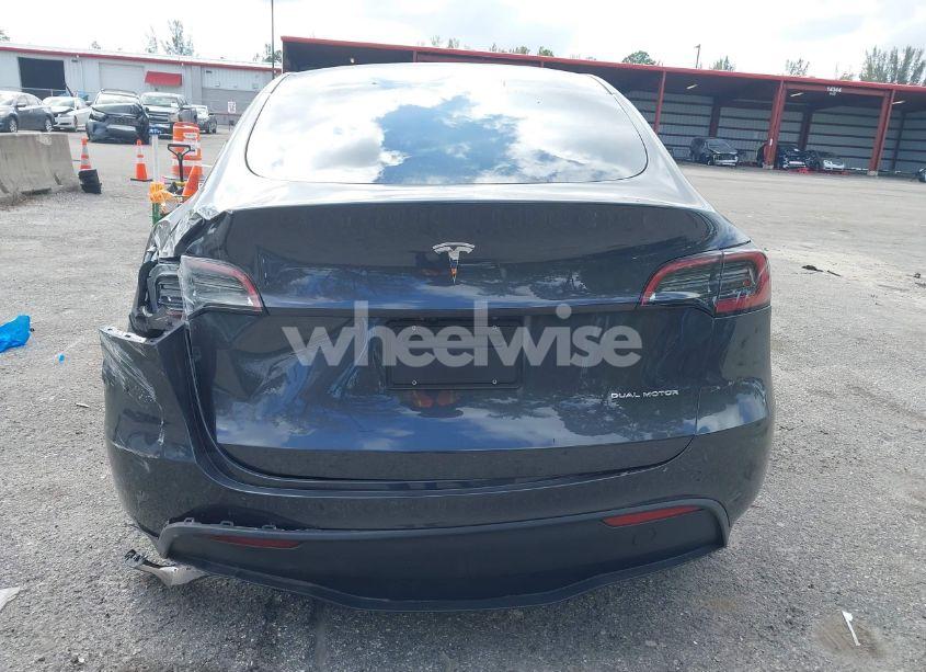 Photo 16 of 2025 Tesla Model Y LONG RANGE DUAL MOTOR ALL-WHEEL DRIVE (VIN 7SAYGDEEXSA362089)