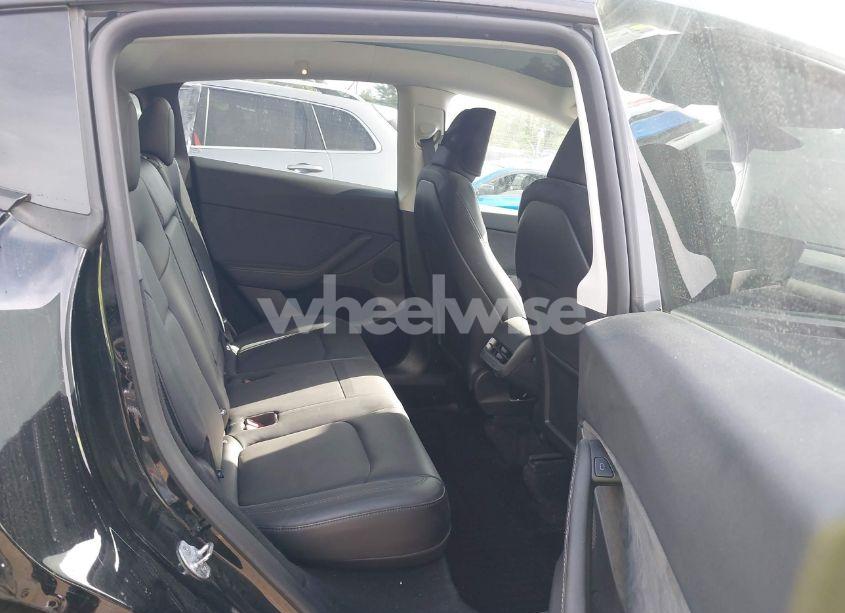 Photo 8 of 2025 Tesla Model Y LONG RANGE DUAL MOTOR ALL-WHEEL DRIVE (VIN 7SAYGDEEXSF247365)