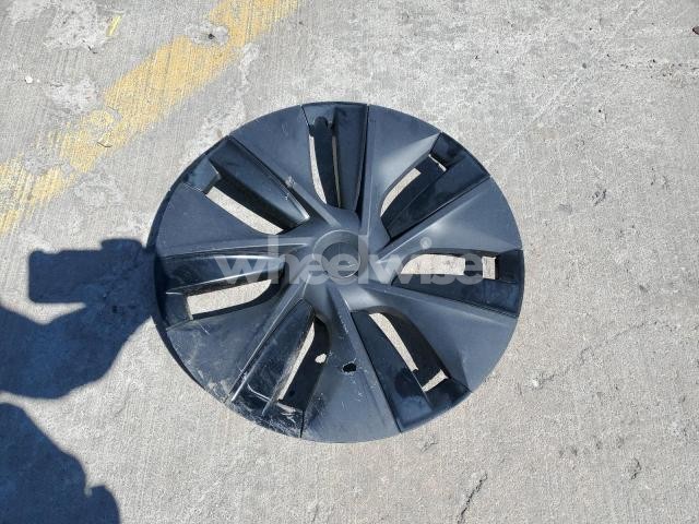 Photo 13 of 2025 TESLA MODEL Y (VIN 7SAYGDEEXSF257099)