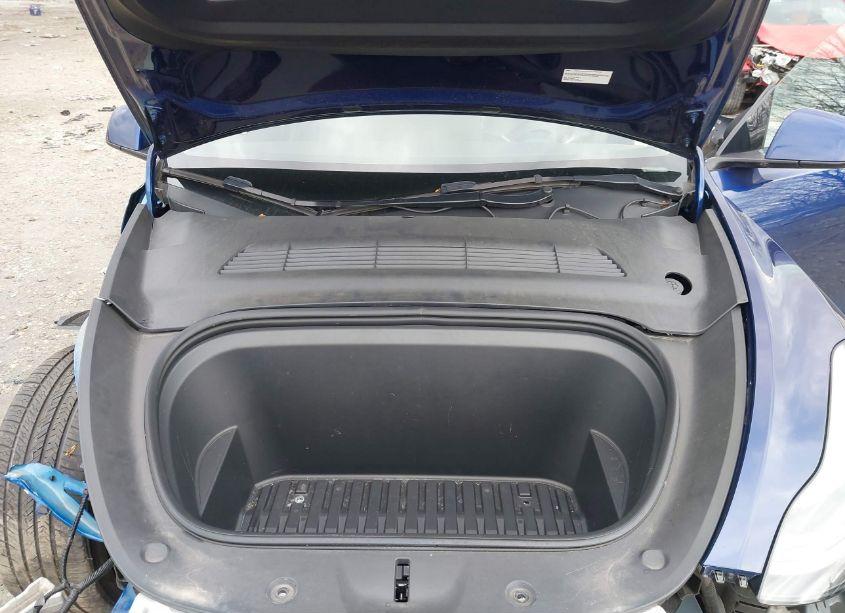 Photo 10 of 2022 Tesla Model Y PERFORMANCE DUAL MOTOR ALL-WHEEL DRIVE (VIN 7SAYGDEF0NF524067)