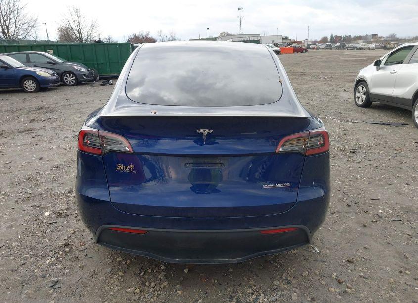 Photo 16 of 2022 Tesla Model Y PERFORMANCE DUAL MOTOR ALL-WHEEL DRIVE (VIN 7SAYGDEF0NF524067)