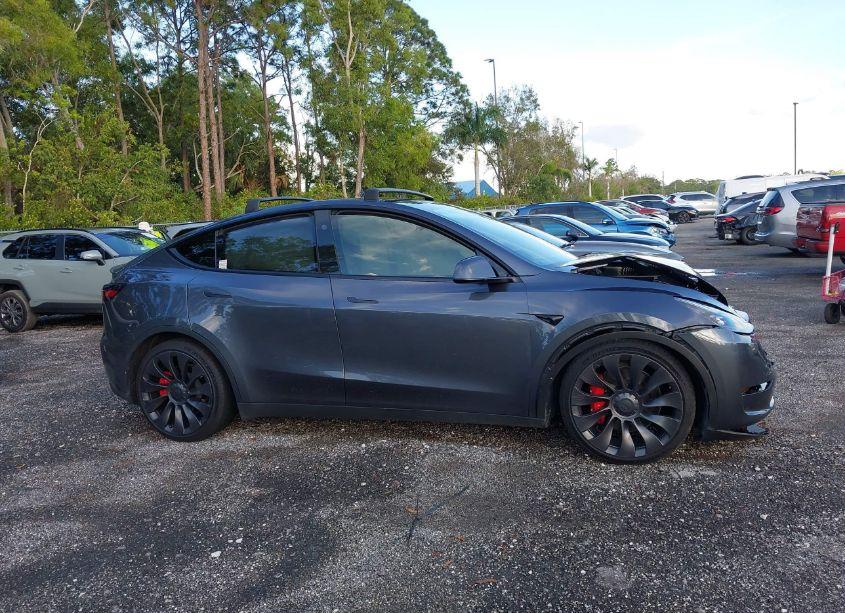 Photo 13 of 2023 Tesla Model Y PERFORMANCE DUAL MOTOR ALL-WHEEL DRIVE (VIN 7SAYGDEF0PF831046)