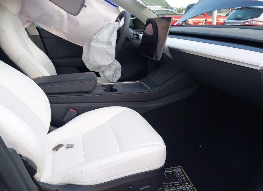 Photo 5 of 2023 Tesla Model Y PERFORMANCE DUAL MOTOR ALL-WHEEL DRIVE (VIN 7SAYGDEF0PF831046)