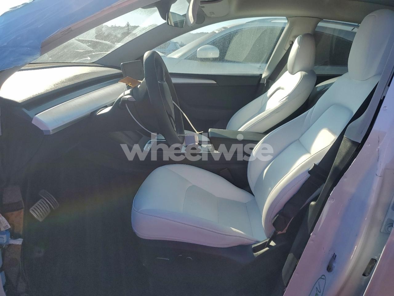 Photo 7 of 2023 TESLA MODEL Y (VIN 7SAYGDEF0PF863205)