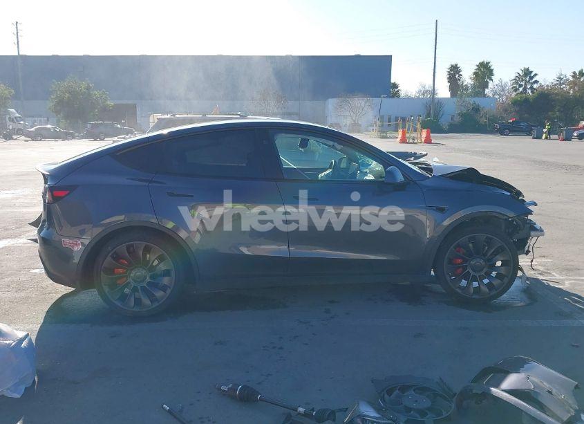 Photo 13 of 2023 Tesla Model Y PERFORMANCE DUAL MOTOR ALL-WHEEL DRIVE (VIN 7SAYGDEF0PF911561)