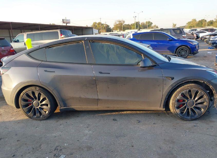 Photo 12 of 2023 Tesla Model Y PERFORMANCE DUAL MOTOR ALL-WHEEL DRIVE (VIN 7SAYGDEF0PF970660)