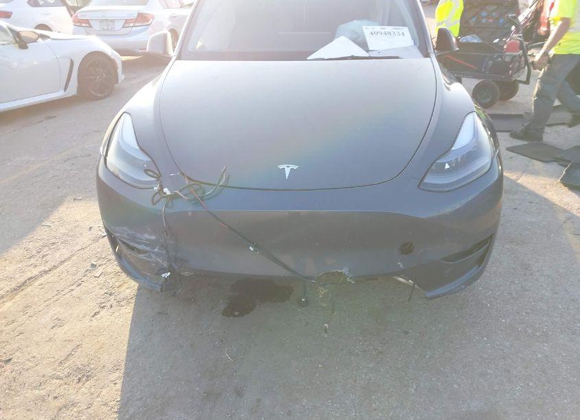 Photo 6 of 2023 Tesla Model Y PERFORMANCE DUAL MOTOR ALL-WHEEL DRIVE (VIN 7SAYGDEF0PF970660)