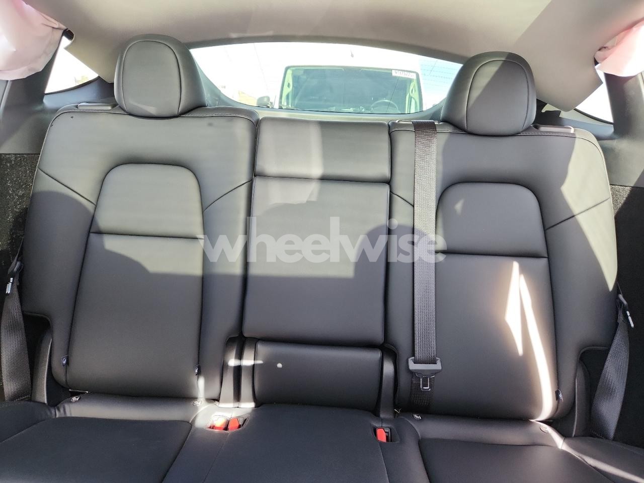 Photo 10 of 2025 TESLA MODEL Y (VIN 7SAYGDEF0SA353376)