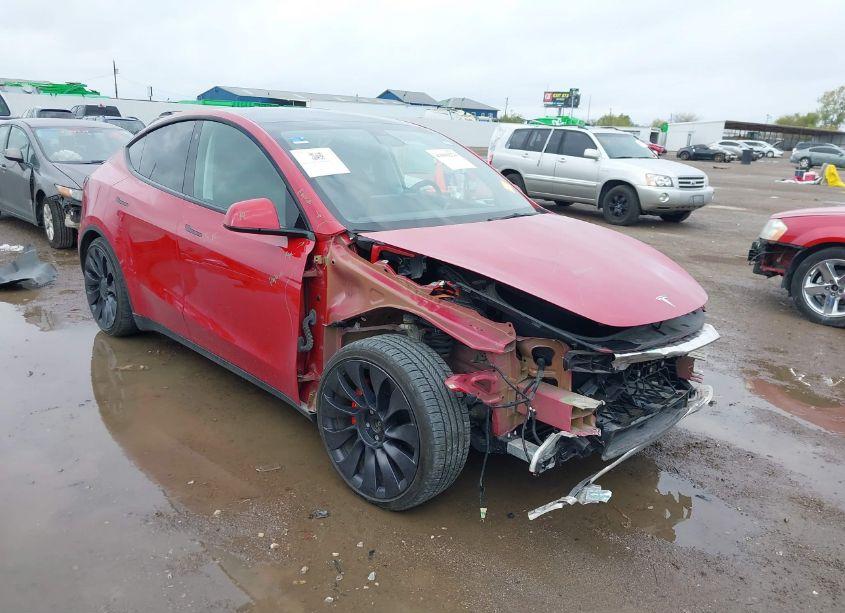 Photo 6 of 2022 Tesla Model Y PERFORMANCE DUAL MOTOR ALL-WHEEL DRIVE (VIN 7SAYGDEF1NF382392)