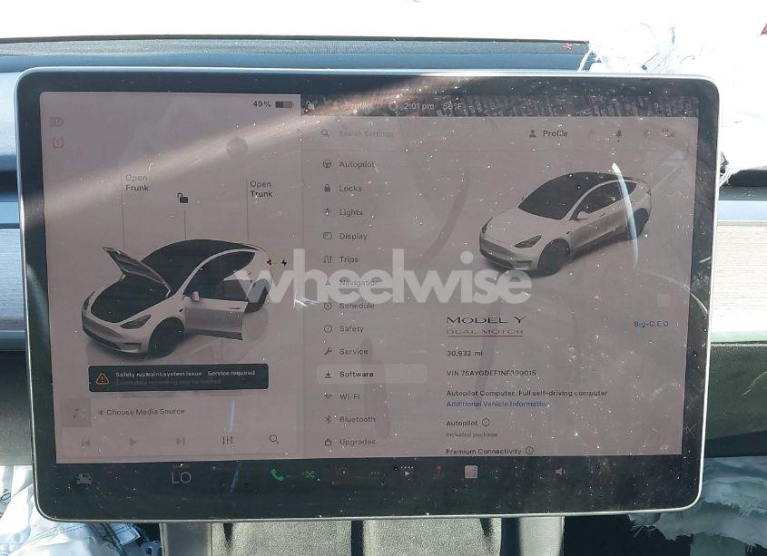 Photo 17 of 2022 Tesla Model Y PERFORMANCE DUAL MOTOR ALL-WHEEL DRIVE (VIN 7SAYGDEF1NF399015)