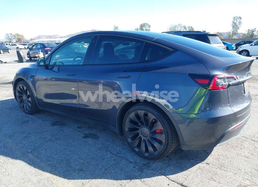 Photo 3 of 2022 Tesla Model Y PERFORMANCE DUAL MOTOR ALL-WHEEL DRIVE (VIN 7SAYGDEF1NF411325)