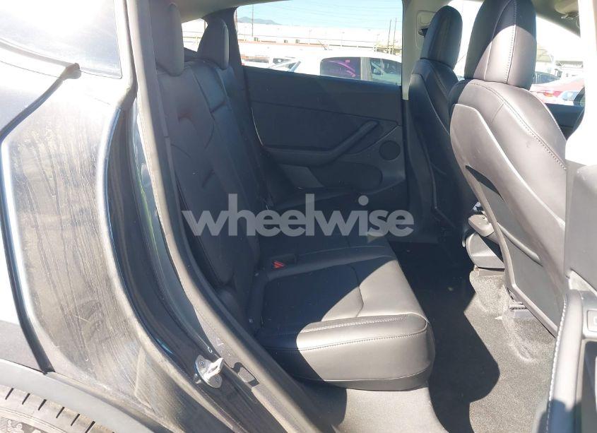 Photo 7 of 2022 Tesla Model Y PERFORMANCE DUAL MOTOR ALL-WHEEL DRIVE (VIN 7SAYGDEF1NF411325)