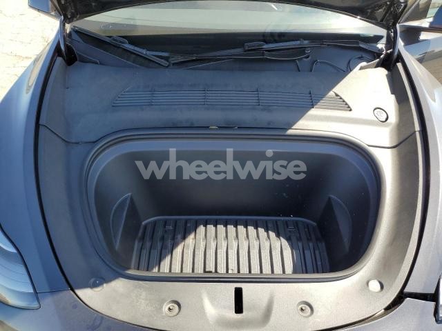 Photo 2 of 2024 TESLA MODEL Y (VIN 7SAYGDEF1RF051818)