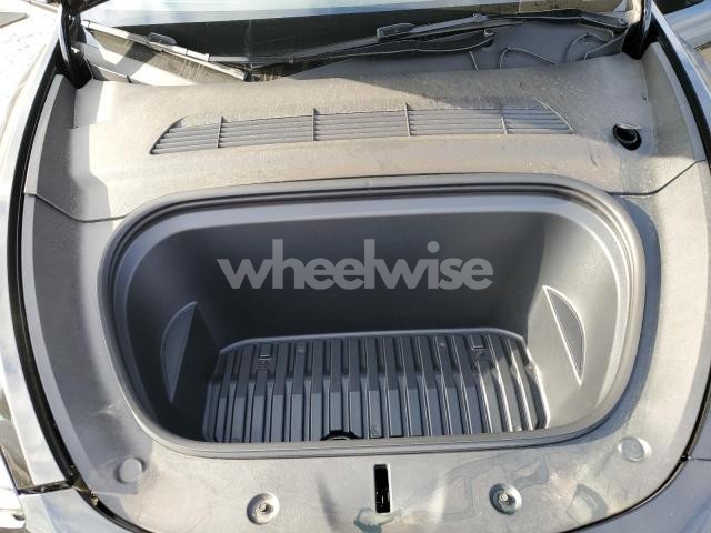 Photo 8 of 2024 TESLA MODEL Y (VIN 7SAYGDEF1RF166208)