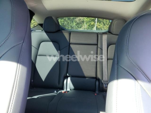 Photo 4 of 2025 TESLA MODEL Y (VIN 7SAYGDEF1SA344167)