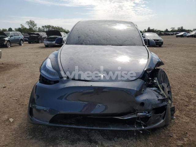 Photo 2 of 2025 TESLA MODEL Y (VIN 7SAYGDEF1SA362975)