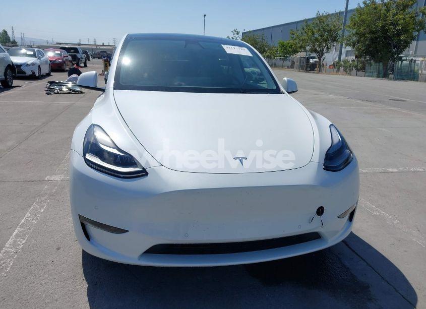 Photo 13 of 2022 Tesla Model Y PERFORMANCE DUAL MOTOR ALL-WHEEL DRIVE (VIN 7SAYGDEF2NF347456)