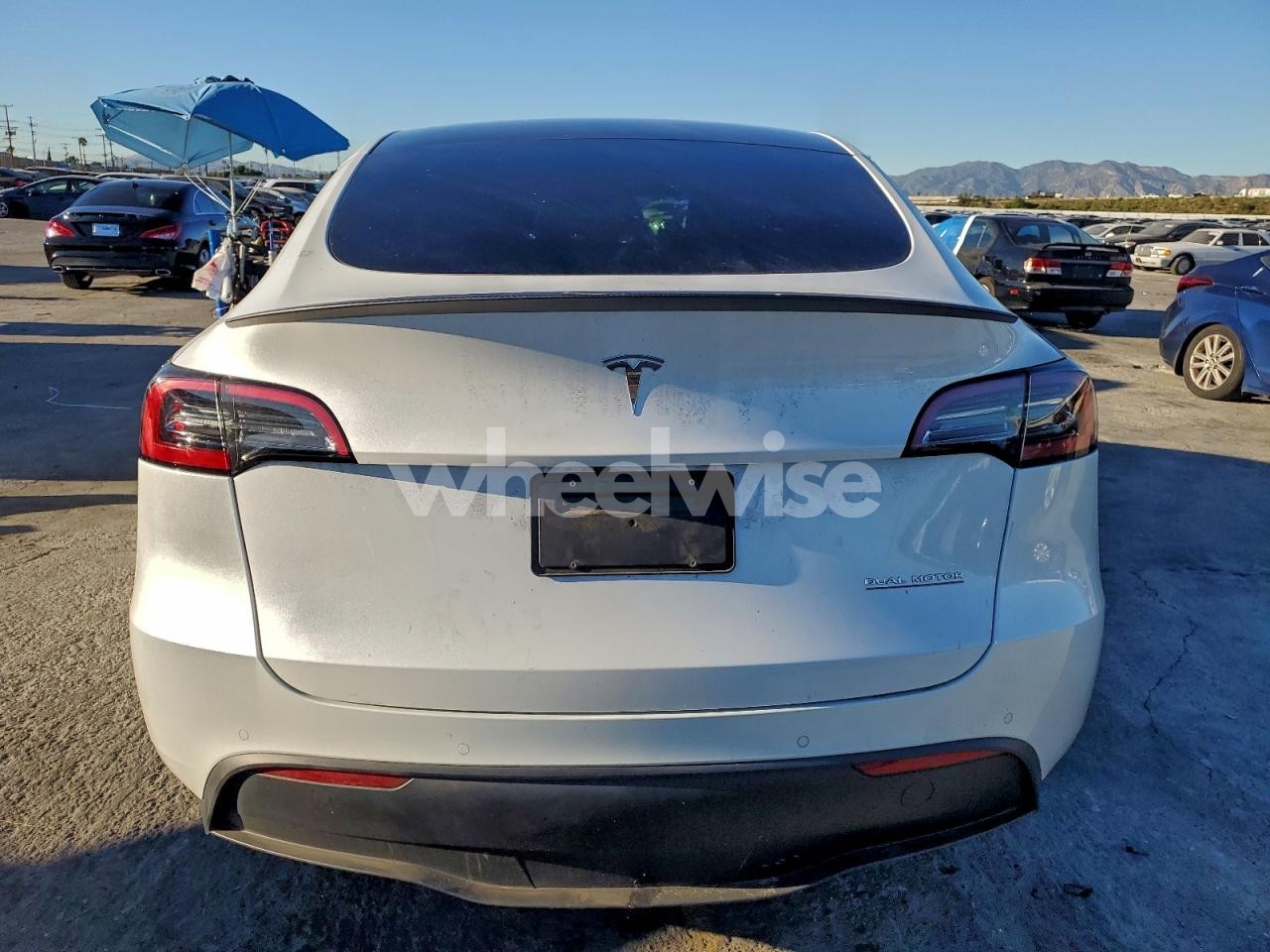 Photo 6 of 2022 TESLA MODEL Y (VIN 7SAYGDEF2NF390436)
