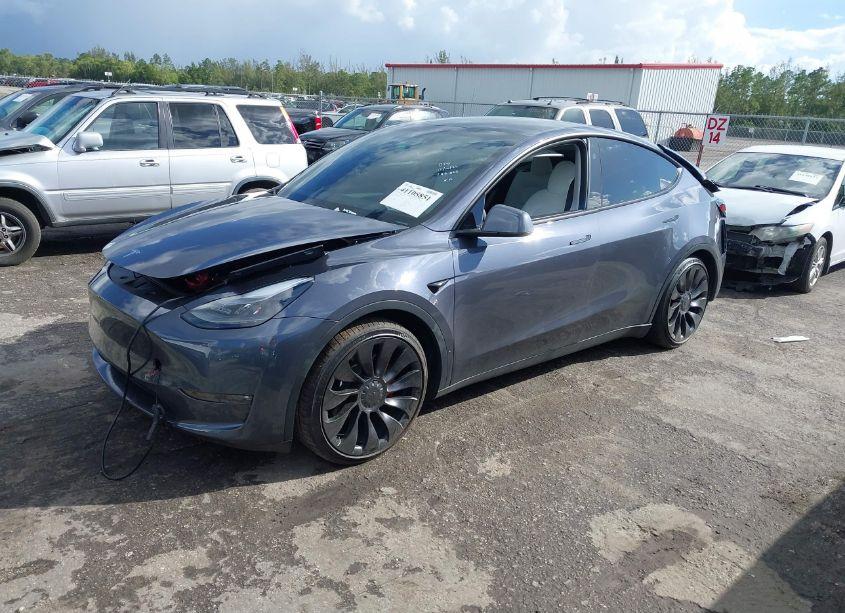 Photo 2 of 2023 Tesla Model Y PERFORMANCE DUAL MOTOR ALL-WHEEL DRIVE (VIN 7SAYGDEF2PF795036)