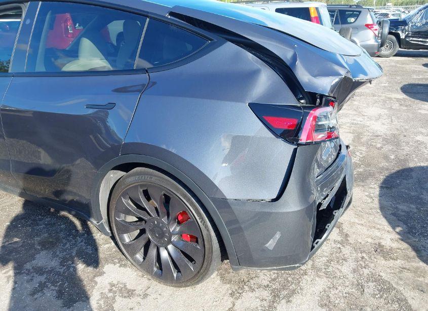 Photo 6 of 2023 Tesla Model Y PERFORMANCE DUAL MOTOR ALL-WHEEL DRIVE (VIN 7SAYGDEF2PF795036)