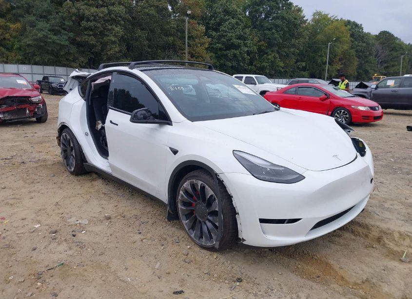 2023 Tesla Model Y AWD/PERFORMANCE DUAL MOTOR ALL-WHEEL DRIVE (VIN 7SAYGDEF2PF803488) main photo