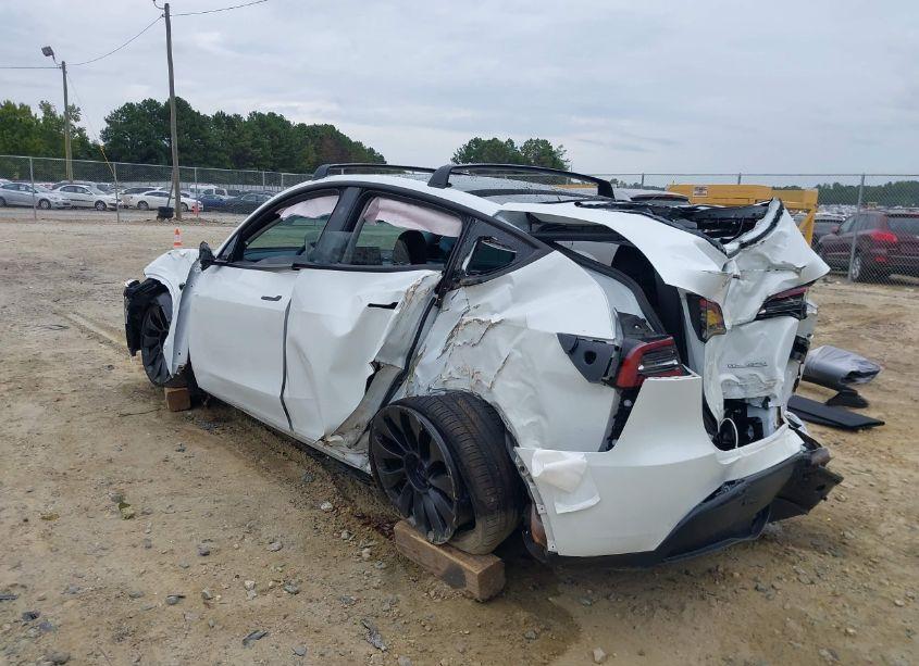 Photo 3 of 2023 Tesla Model Y AWD/PERFORMANCE DUAL MOTOR ALL-WHEEL DRIVE (VIN 7SAYGDEF2PF803488)