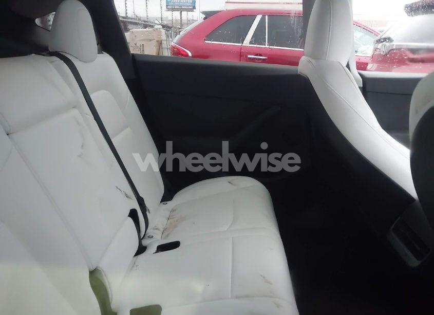 Photo 8 of 2023 Tesla Model Y (VIN 7SAYGDEF2PF978372)