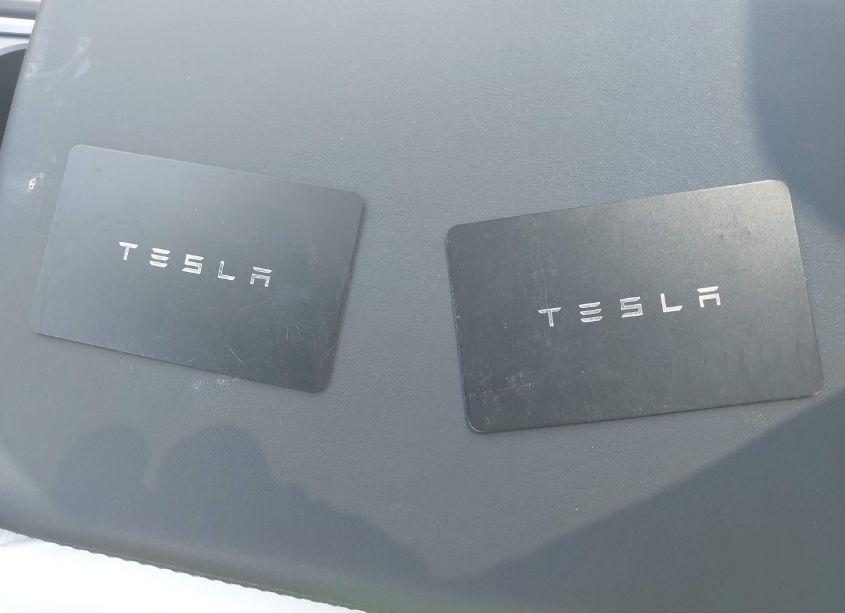 Photo 11 of 2024 Tesla Model Y PERFORMANCE DUAL MOTOR ALL-WHEEL DRIVE (VIN 7SAYGDEF2RF063914)