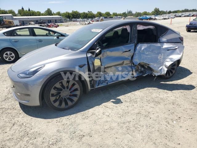 Photo 5 of 2024 TESLA MODEL Y (VIN 7SAYGDEF2RF152091)