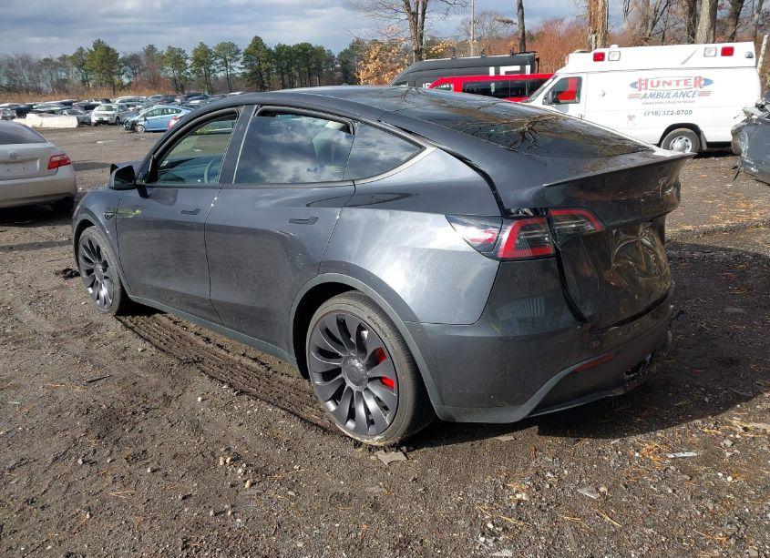 Photo 3 of 2024 Tesla Model Y PERFORMANCE DUAL MOTOR ALL-WHEEL DRIVE (VIN 7SAYGDEF2RF186709)