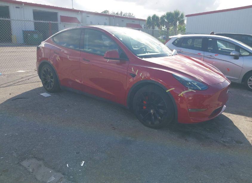 2022 Tesla Model Y PERFORMANCE DUAL MOTOR ALL-WHEEL DRIVE (VIN 7SAYGDEF3NF521521) main photo