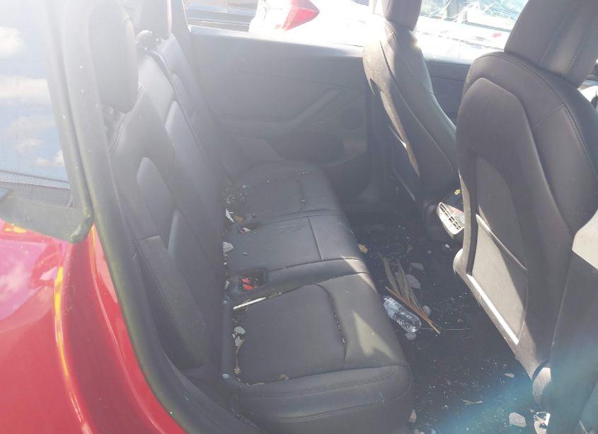 Photo 8 of 2022 Tesla Model Y PERFORMANCE DUAL MOTOR ALL-WHEEL DRIVE (VIN 7SAYGDEF3NF521521)