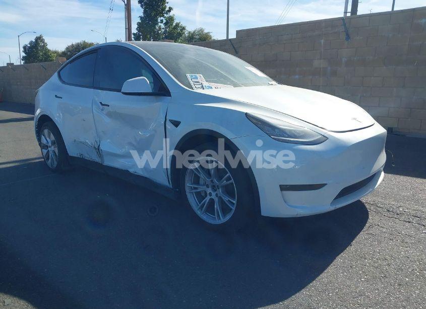 2023 Tesla Model Y PERFORMANCE DUAL MOTOR ALL-WHEEL DRIVE (VIN 7SAYGDEF3PA048834) main photo