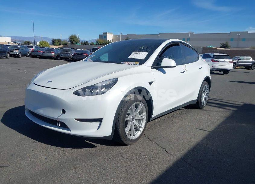 Photo 2 of 2023 Tesla Model Y PERFORMANCE DUAL MOTOR ALL-WHEEL DRIVE (VIN 7SAYGDEF3PA048834)